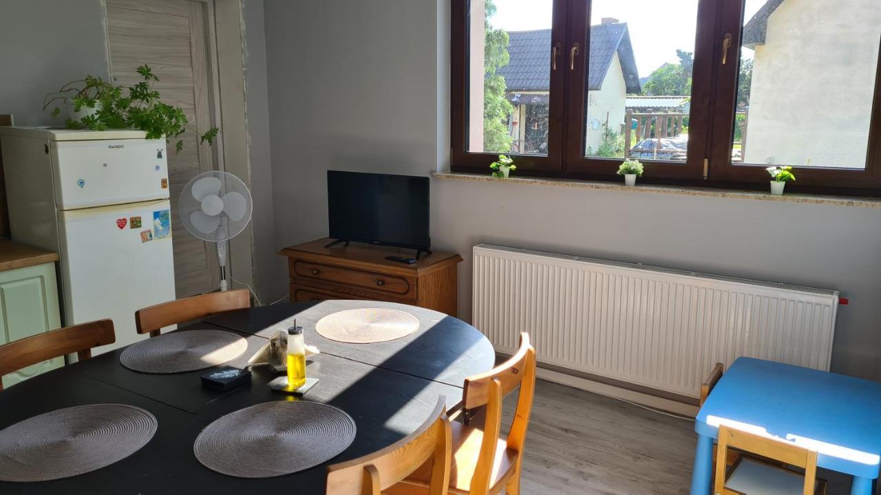 Urocze Apartamenty Na Wsi Goledzinow Buitenkant foto