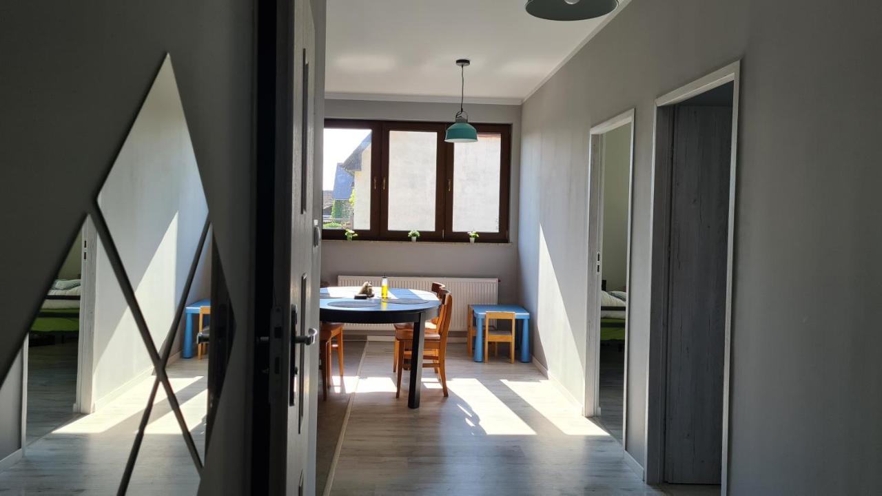 Urocze Apartamenty Na Wsi Goledzinow Buitenkant foto