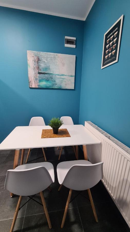 Urocze Apartamenty Na Wsi Goledzinow Buitenkant foto