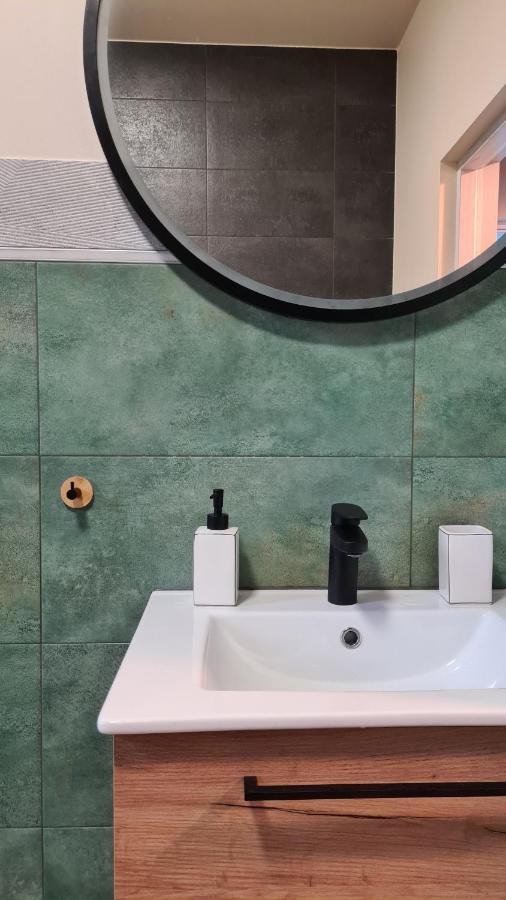 Urocze Apartamenty Na Wsi Goledzinow Buitenkant foto