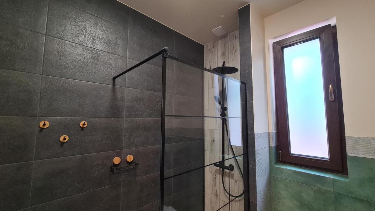 Urocze Apartamenty Na Wsi Goledzinow Buitenkant foto