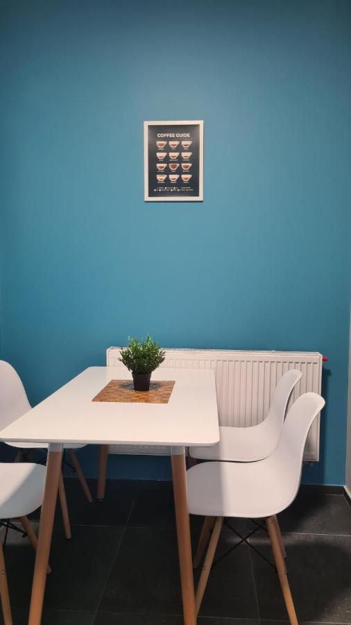 Urocze Apartamenty Na Wsi Goledzinow Buitenkant foto